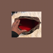 Load image into Gallery viewer, Gently Used Speedy